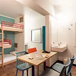 Hotelf1 Montpellier Est *