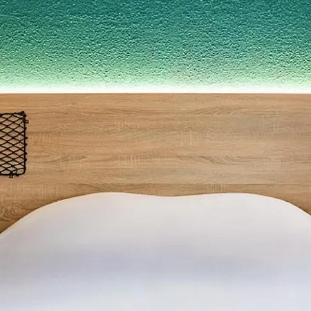 Hotelf1 Montpellier Est